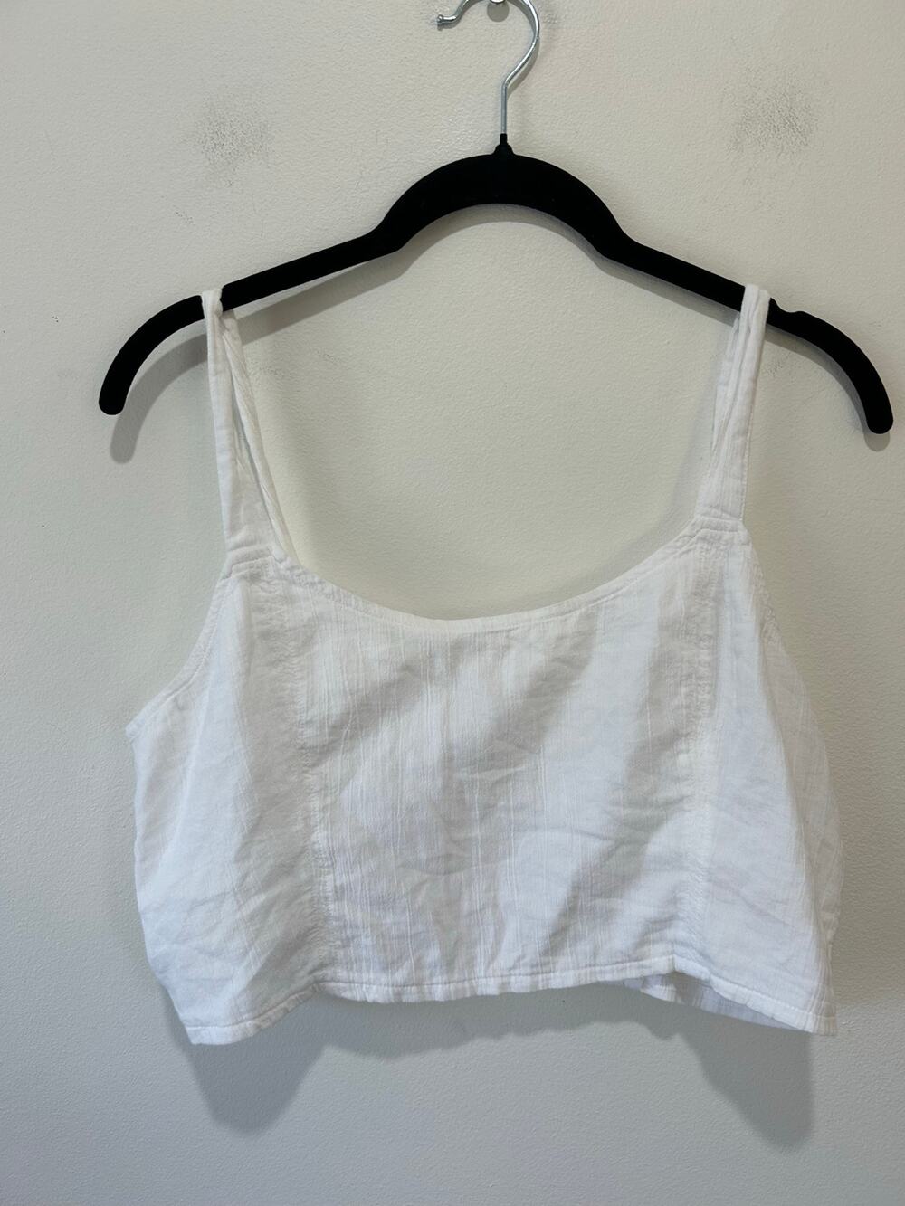 Aerie white cropped tank cotton size L smocked back